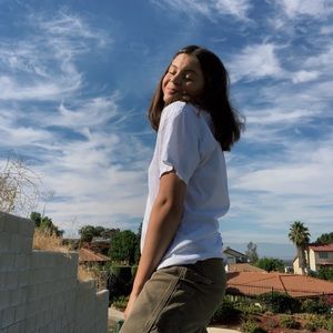 Meet your Posher, Ellie